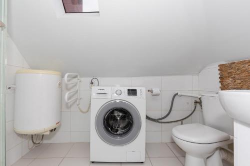 Apartments Pozna? Zacisze By Renters