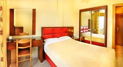 Aparthotel Vergos Hotel