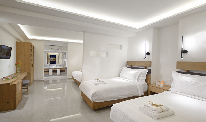 Petinos Hotel