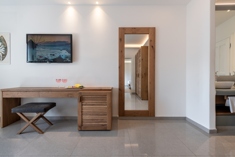 Petinos Hotel