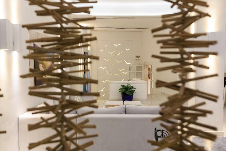 Petinos Hotel
