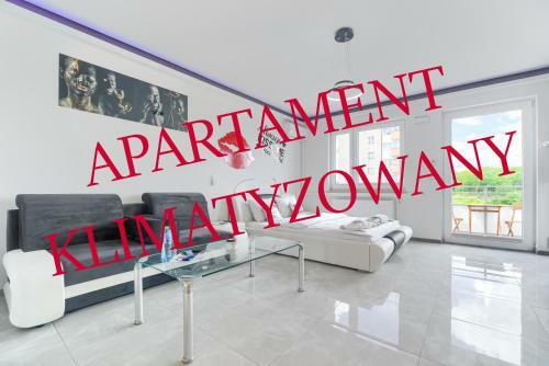 Good Day Apartments- Private Parking Now Town