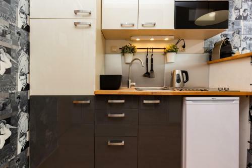 Apartments Warsaw Ho?a By Renters
