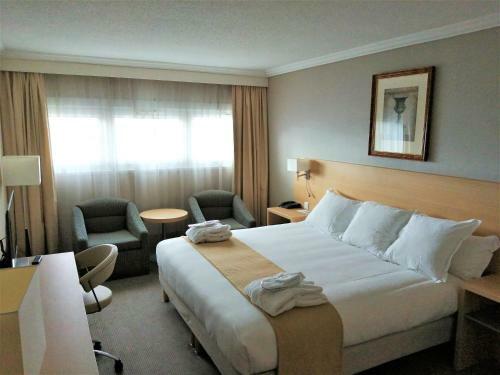 Hotel Best Western Charles De Gaulle Airport
