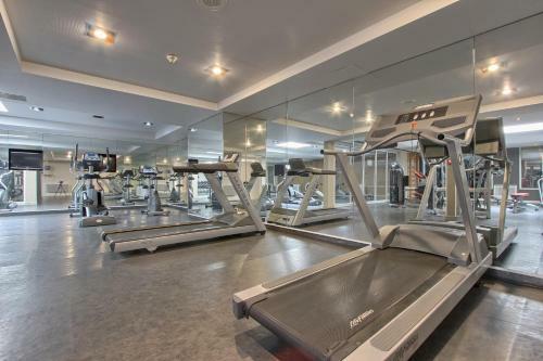 Hotel Best Western Charles De Gaulle Airport