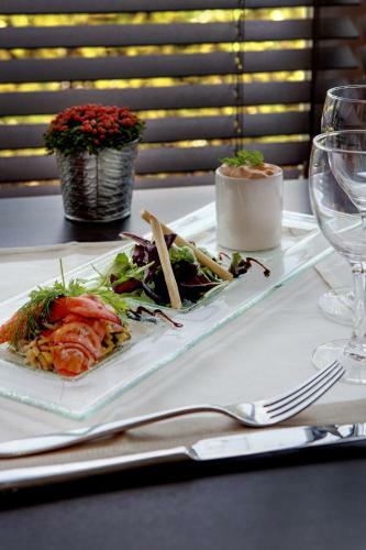 Hotel Best Western Charles De Gaulle Airport
