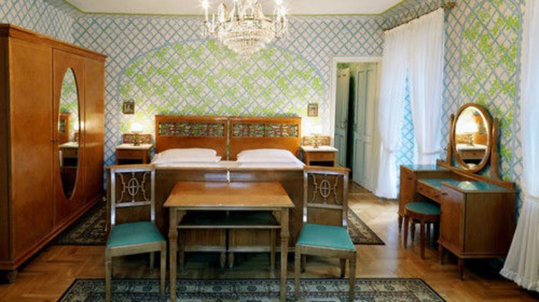 Hotel De La Poste