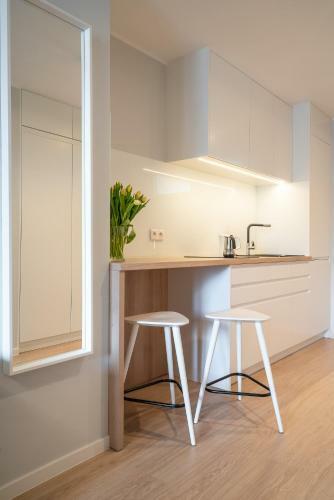 Q19 Apartments