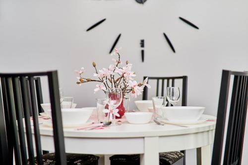 Apartments Wroc?aw ?wistackiego By Renters