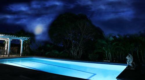 Hotel Hacienda Tamarindo