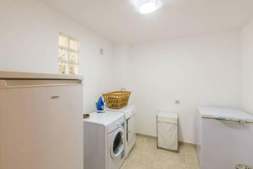 Villa Gal� Beach - 100 Meters From Gal� Beach