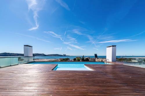 Guestready - Gorgeous Apartment In Alges With Stunning Rooftop Pool