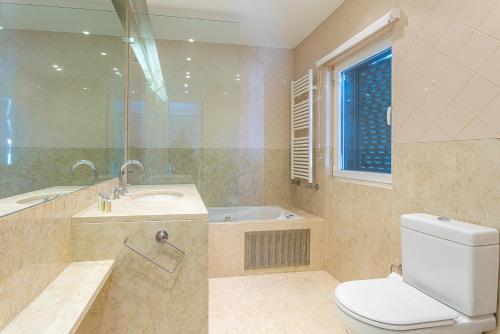 Villa Belga Queen