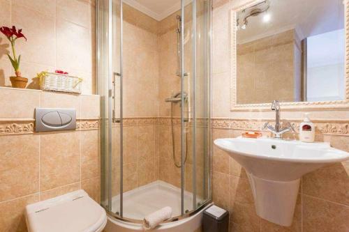 Chez Imaginarios The Best Experiences 4 U
