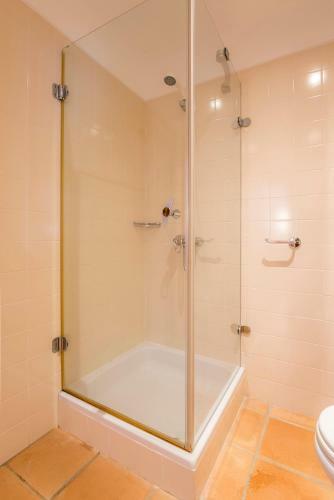 B39 - Marina Hill Apartment