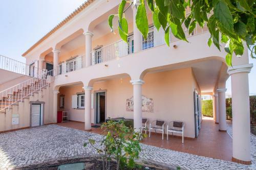 G - Lagos Inn Guesthouse