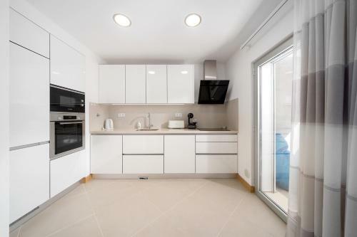 Modern Coastal Apartment Lagos Algarve
