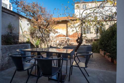 Portas de S�o Bento Apartments