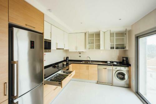 Muralha - 2 Bedroom Apartment By Sch