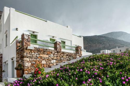 Hostal Xerolithia
