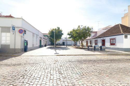 Apartamento Lovelystay - 2br Flat In Vrsa Historical Center