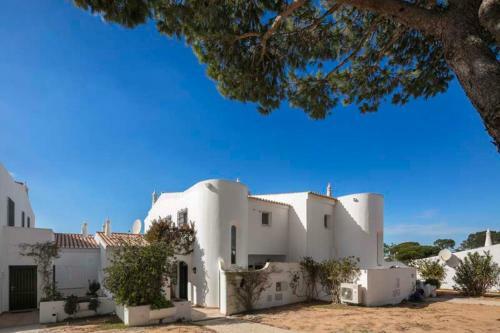 Vale Do Lobo Villa Sleeps 6 Pool Air Con Wifi