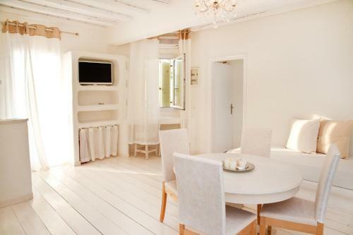 Altana Boutique Hotel