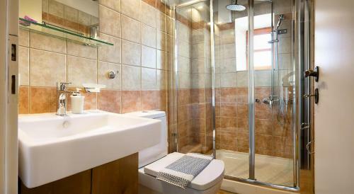 Hostal Ontas Traditional Hotel