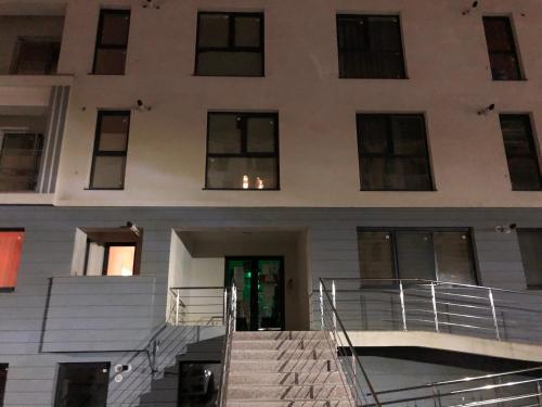 Apartamento 2-room Penthouse Plaza Residence P1