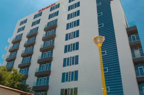 Eka Mamaia