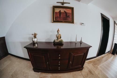 Hostal Carla Residence