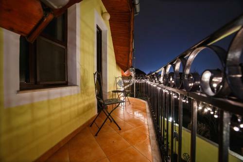 Hostal Casa 3 Guesthouse