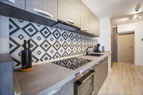 Trendy Apartment Near City Center