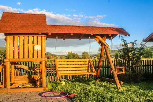 Hostal S�vid�k Guesthouse