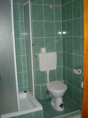 Posada Cserekert, Alszegi Porta