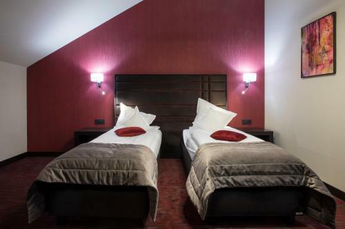 Old Town Hotel