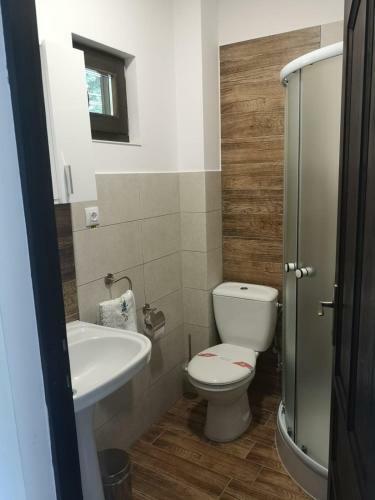 Casa Bic?jeanului - Lacu Ro?u