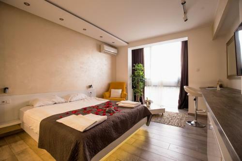 Luxury Boutique City Center Apartments