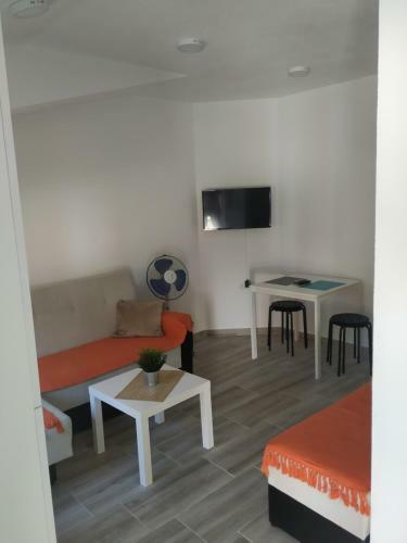 Basta Apartments