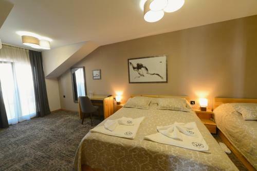 Hotel Vir Villa