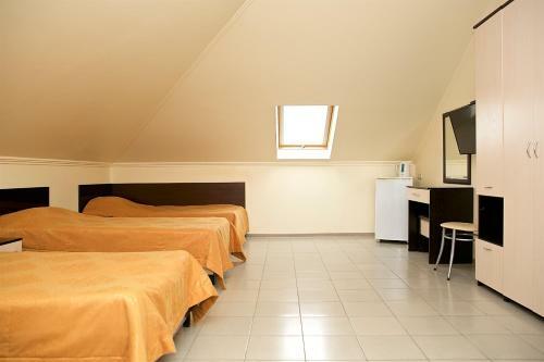Hotel Lazur Kurortniy