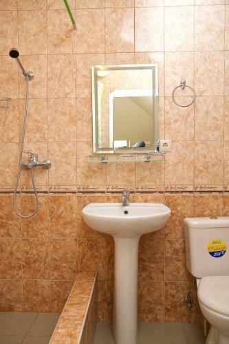 Hotel Lazur Kurortniy