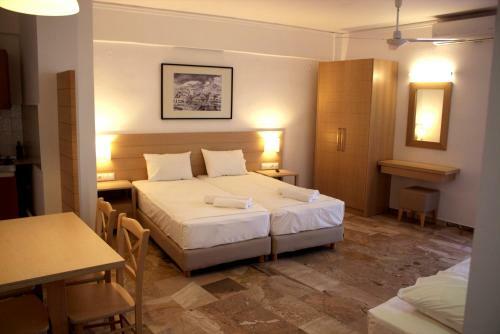Polydoros Hotel Apartments
