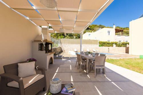Agios Antonios Villas