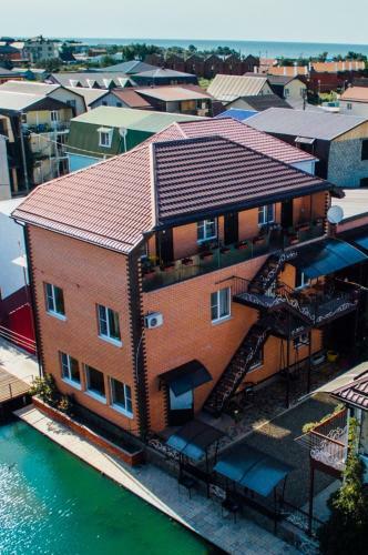 Hostal Svetlana Guest House