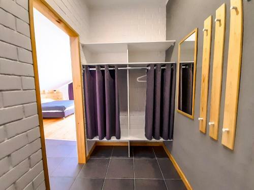 Home Hotel