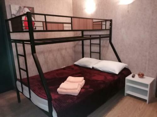 999 Gold Hotel