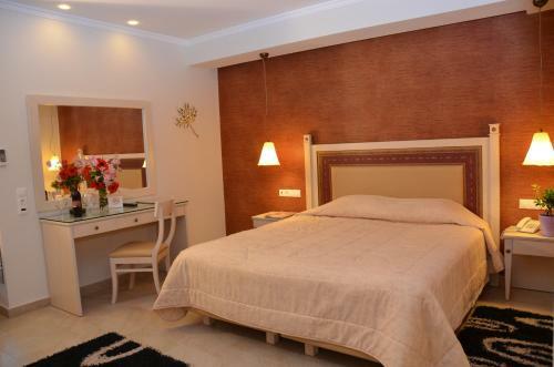Odysseus Hotel