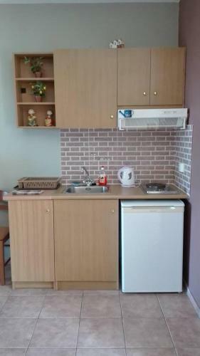 Anastasis Apartments