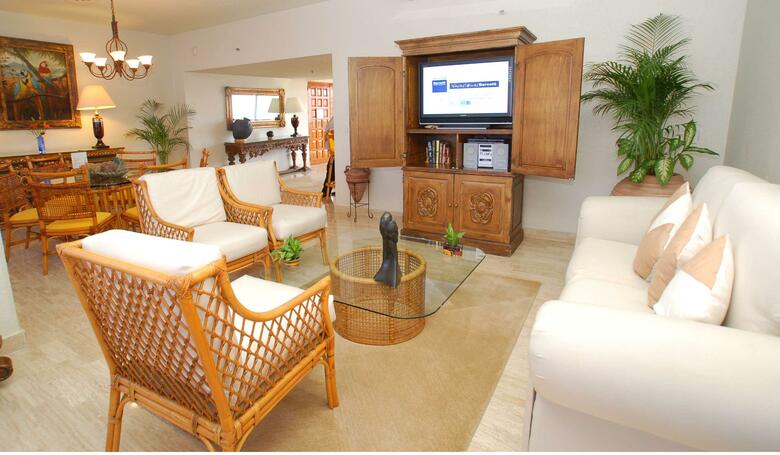 Hotel Barcel� Ixtapa